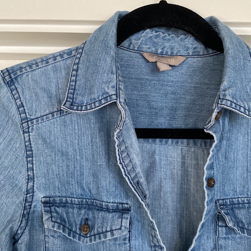 Chambray Button down - Picture 2 of 2